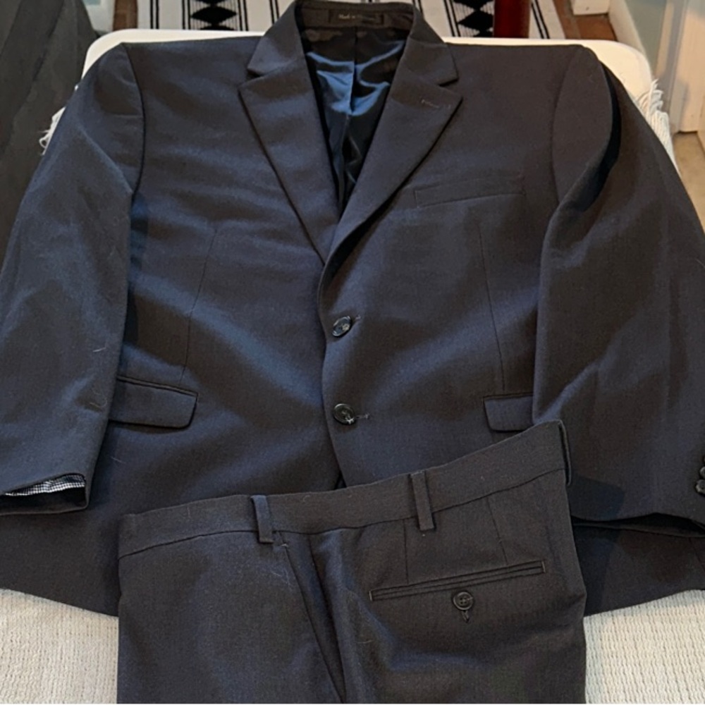 Chaps Men's Elegant Dark Gray Suit Jacket